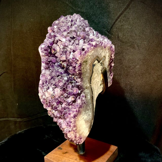 Crystals & Gems | Blackthorn Mercantile